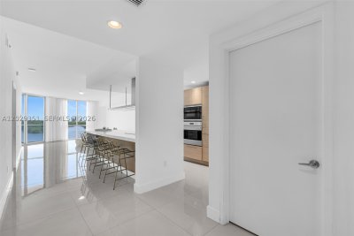 Comprar apartamento en Marina Palms Yacht Club 506