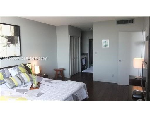 Condo for sale at Seacoast 5700 8K