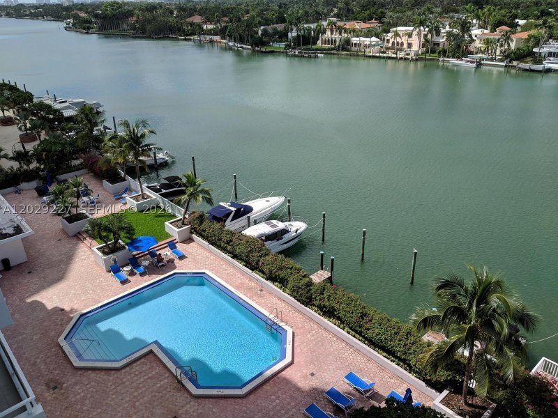 Condo for sale at Seacoast 5700 8K