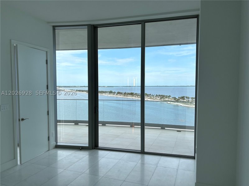 Apartment for rent at Una Residences at Brickell 901