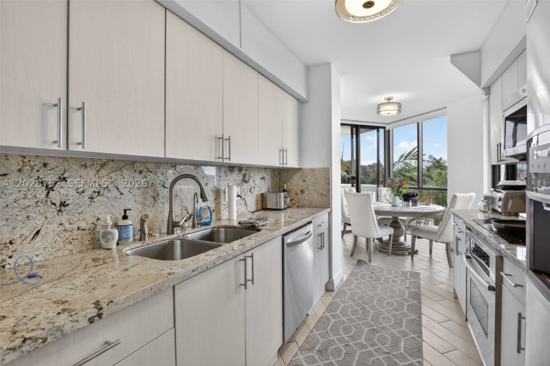 Comprar apartamento en 1000 Williams Island 503