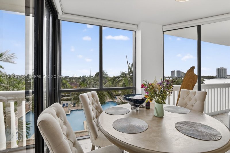 Comprar apartamento en 1000 Williams Island 503