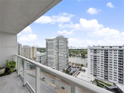 Arlen Beach Apt #1711