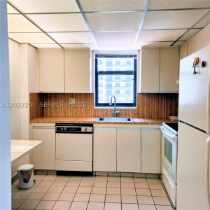 Comprar apartamento en Biscayne Cove 1710