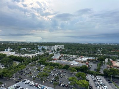 Aluguel de apartamento no Del Prado South Tower PH05