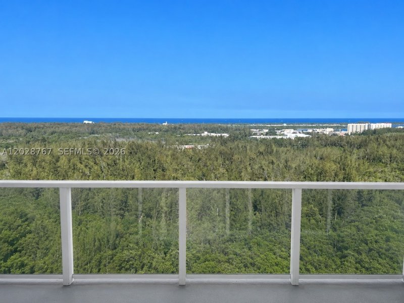 Alquiler de apartamento en One Fifty One at Biscayne 2002