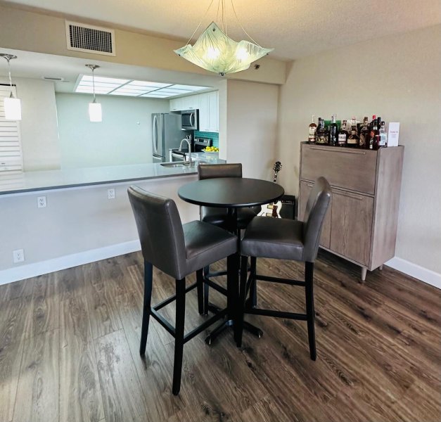 Condo for sale at The Tower at Port Royale 2004