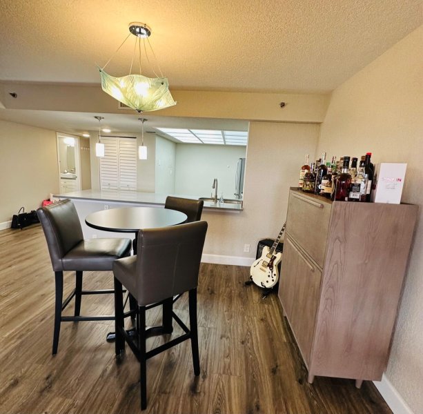 Condo for sale at The Tower at Port Royale 2004