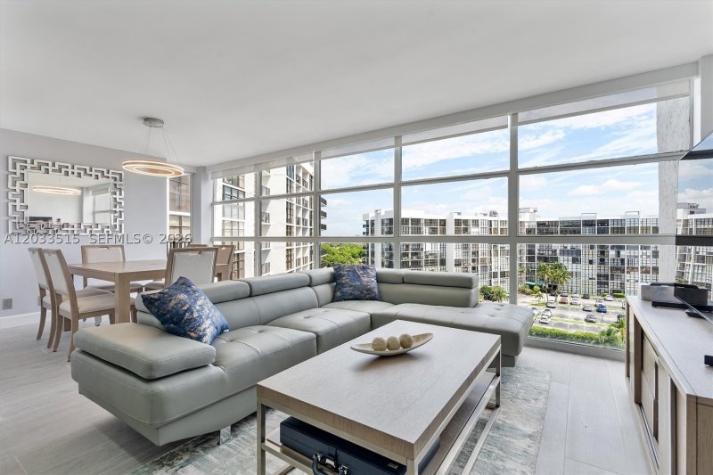 Condo for sale at Towers of Oceanview South 815