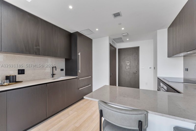 Condo for sale at E11EVEN Hotel & Residences 4309