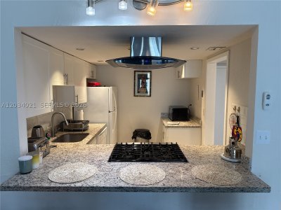 Comprar apartamento no Parker Plaza Estates 1511