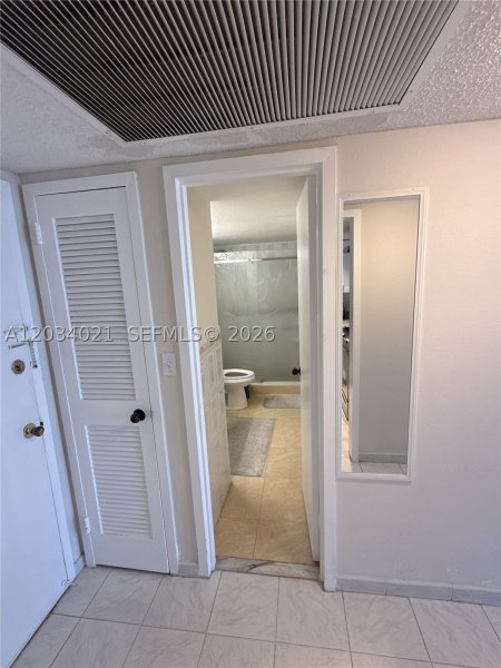 Condo for sale at Parker Plaza Estates 1511