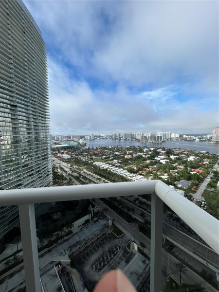 Aluguel de apartamento no Ocean Two 2807