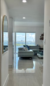 Comprar apartamento en The Jockey Club I 16A