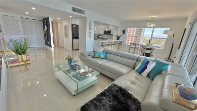 Comprar apartamento en The Jockey Club I 16A