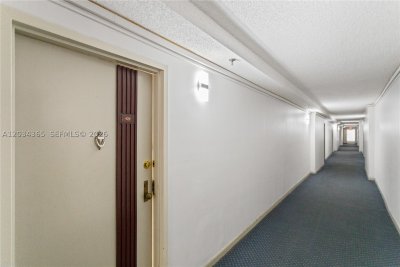 Aluguel de apartamento no Plaza of the Americas 429