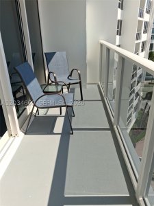 Aluguel de apartamento no Alexander Towers 704