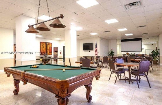 Apartment for rent at Alexander Towers 704