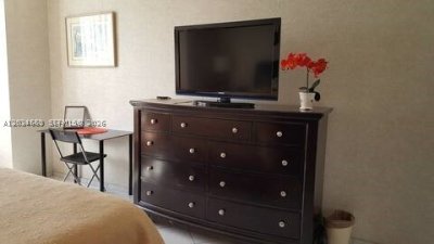 Aluguel de apartamento no Alexander Towers 704