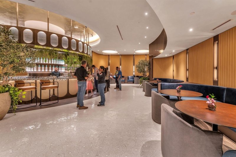 Alquiler de apartamento en E11EVEN Hotel & Residences 2803B