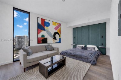 Aluguel de apartamento no E11EVEN Hotel & Residences 2803A