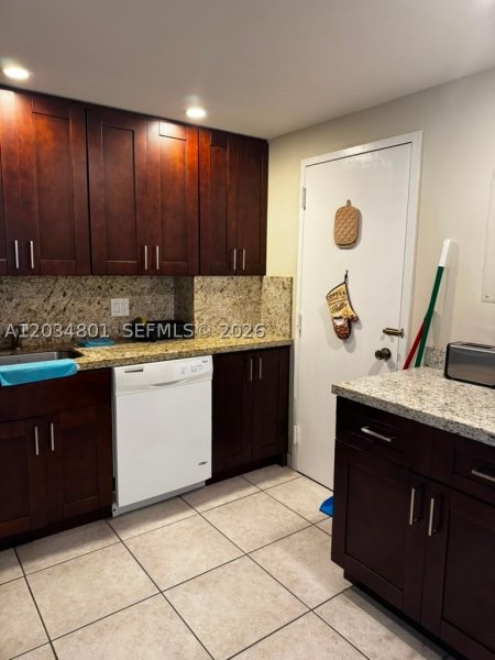 Apartment for rent at The Hemispheres 6J