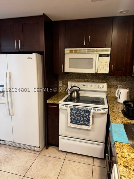 Apartment for rent at The Hemispheres 6J