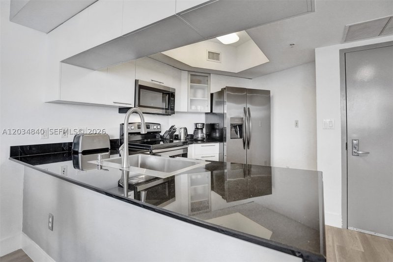 Aluguel de apartamento no Opera Tower 3802