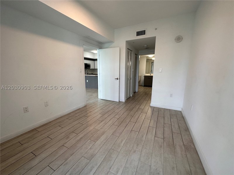 Condo for sale at 26 Edgewater 601