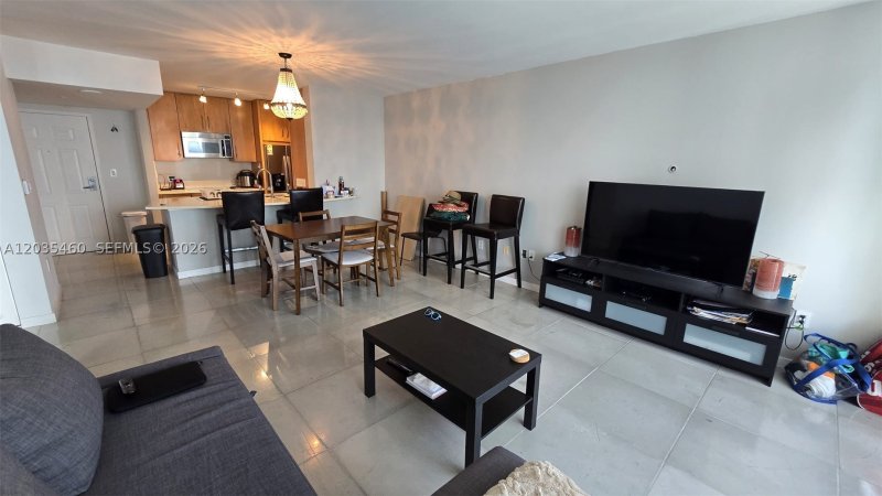 Aluguel de apartamento no Mark on Brickell 2507
