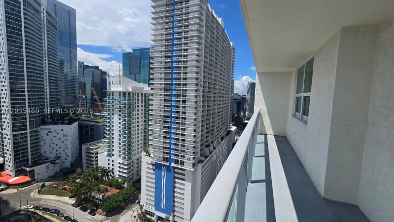 Apartment for rent at Mark on Brickell 2507