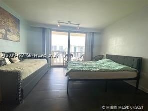 Aluguel de apartamento no Aventura Beach Club 939