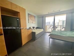 Aluguel de apartamento no Aventura Beach Club 939