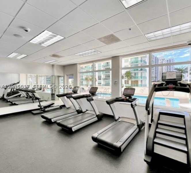Condo for sale at The Club At Brickell Bay 3318