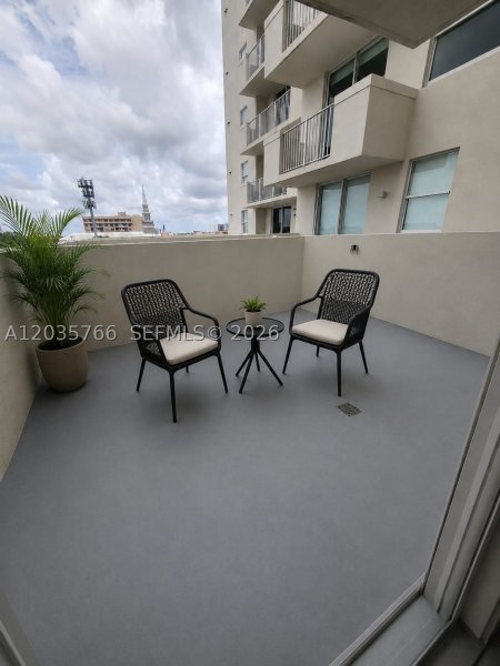 Apartment for rent at Season One Brickell 502