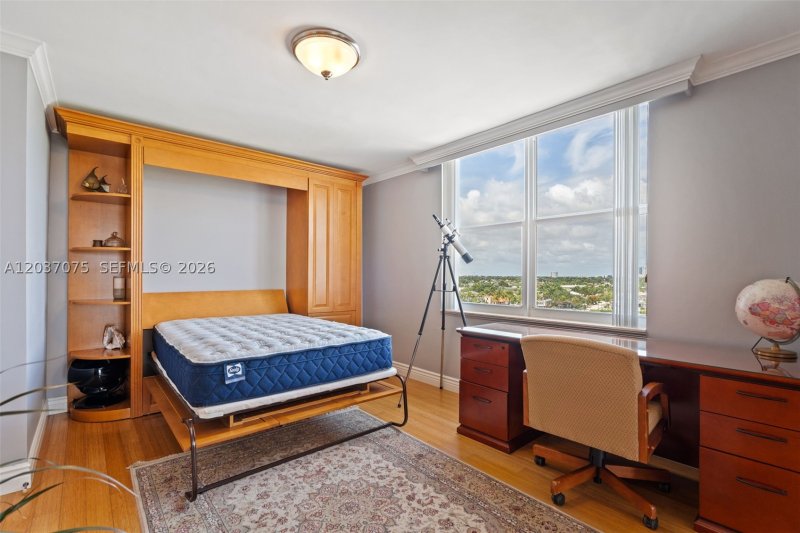Property photo # 9