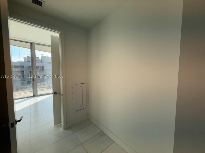 Alquiler de apartamento en Una Residences at Brickell 903