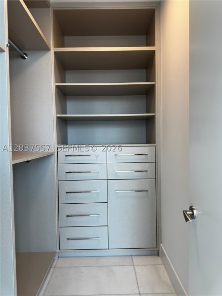 Alquiler de apartamento en Una Residences at Brickell 903