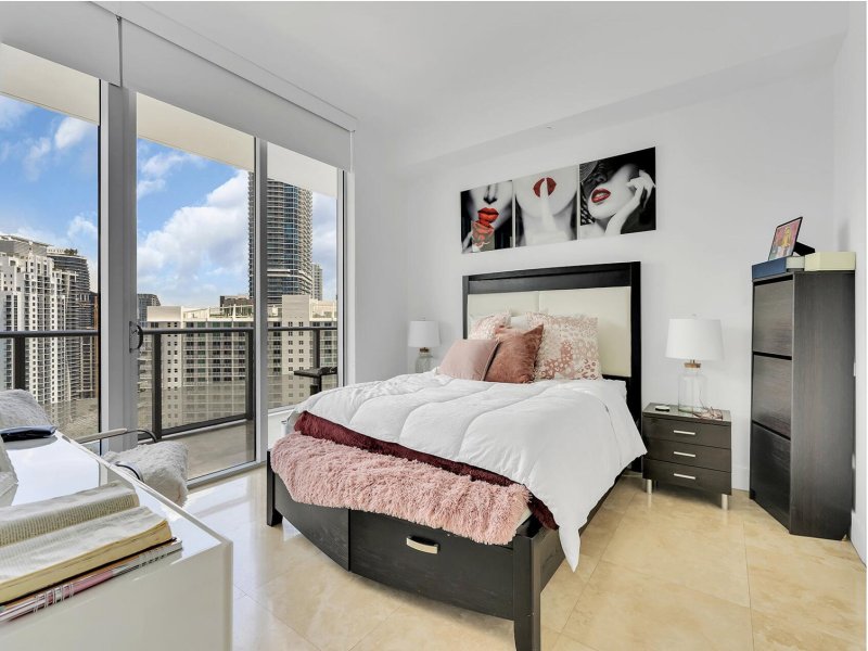 Apartment for rent at Brickell House Condo 3900