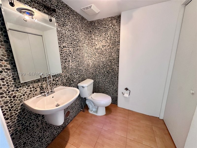 Apartment for rent at Neo Vertika Brickell 1213