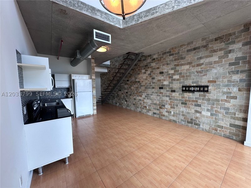 Apartment for rent at Neo Vertika Brickell 1213