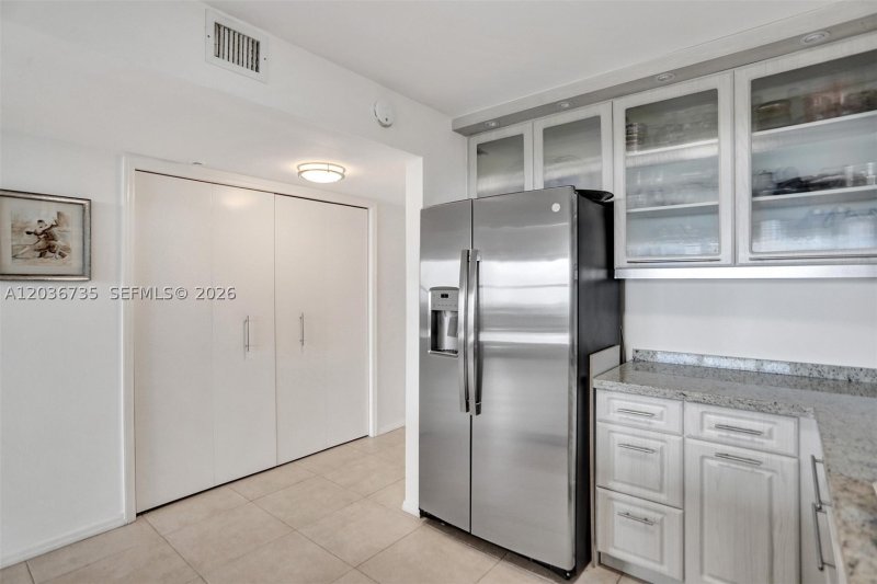Condo for sale at Club Atlantis 1508