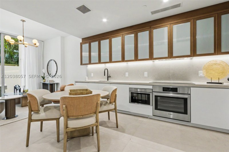 Condo for sale at 2200 Brickell 117
