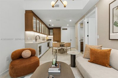 2200 Brickell Apt #117