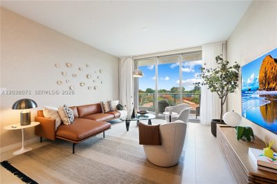 2200 Brickell Apt #308
