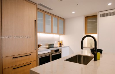 Comprar apartamento no 2200 Brickell 308