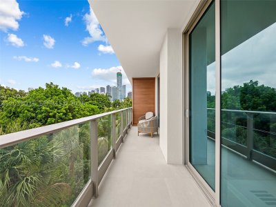 Comprar apartamento en 2200 Brickell 308