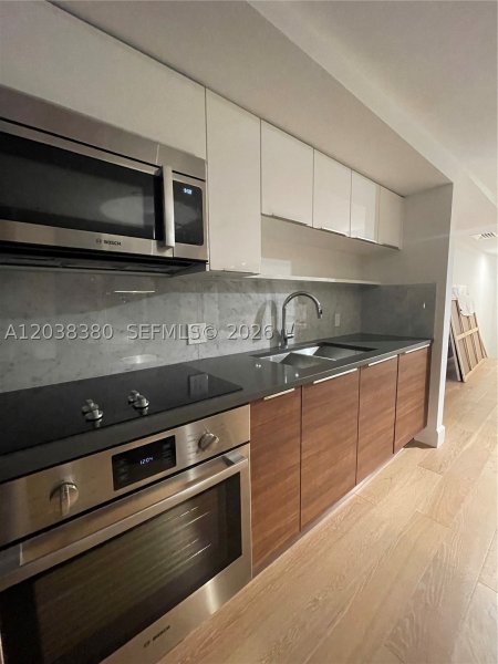 Apartment for rent at The Crimson Miami 201