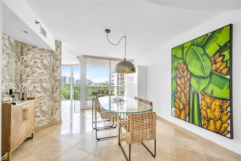 Condo for sale at Ocean One 709