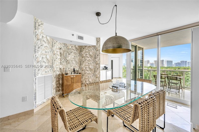 Condo for sale at Ocean One 709